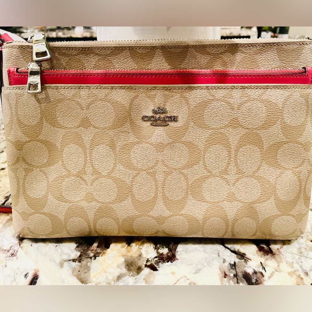 COACH East West Pop Crossbody in Strawberry and Light Khaki